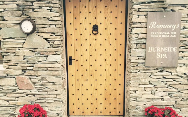 Lakes Spa Apartments