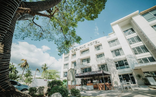LeBlanc Hotel and Resort