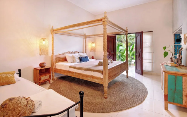 Seminyak Seagrass Villa