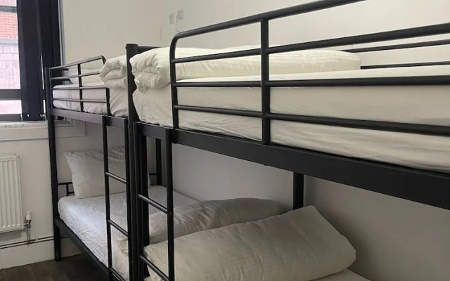 Rahman Hostel - Manchester