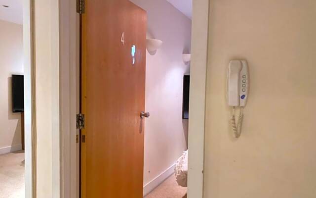 Double Bedroom with PT/B