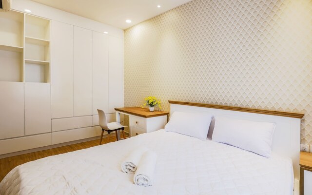 3BRs Luxury Apartment Cityview