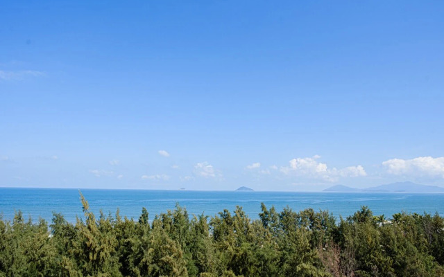 HA Hotel Apartments Hoi An Ocean Front