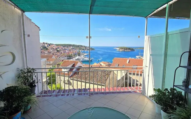 Bocin Rosso Apartments II
