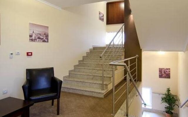 Garni Hotel Semlin B&B
