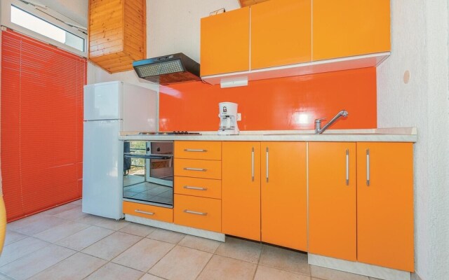 Awesome Home in Rogoznica With Wifi and 1 Bedrooms