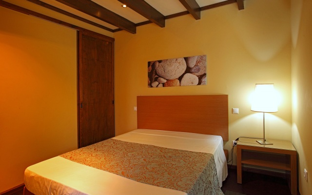 Topazio Vibe Beach Hotel & Apartments - Adults Friendly