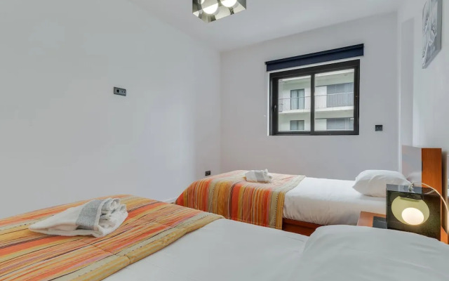 Ramos apartment by HRM
