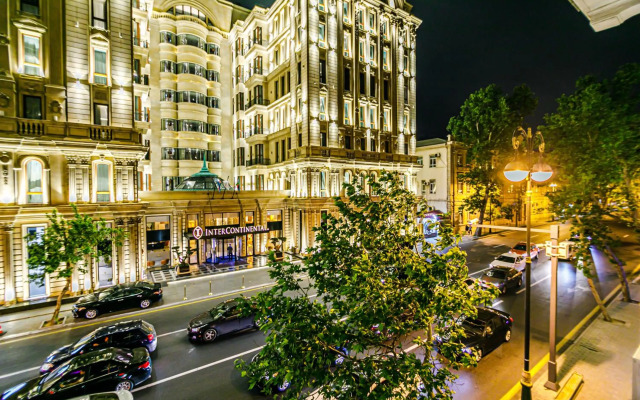 Zarifa Aliyeva str. 28 M63 Daire