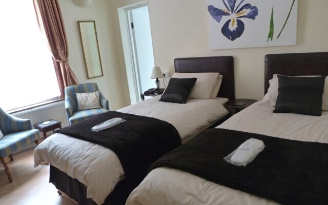 Oaklands House