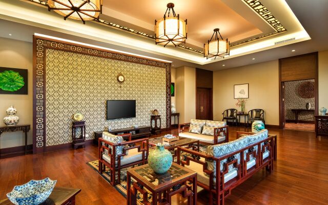 Sanya Luhuitou Guesthouse & Resort