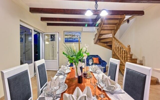 Holiday House Reca Okrug Gornji. Island Ciovo