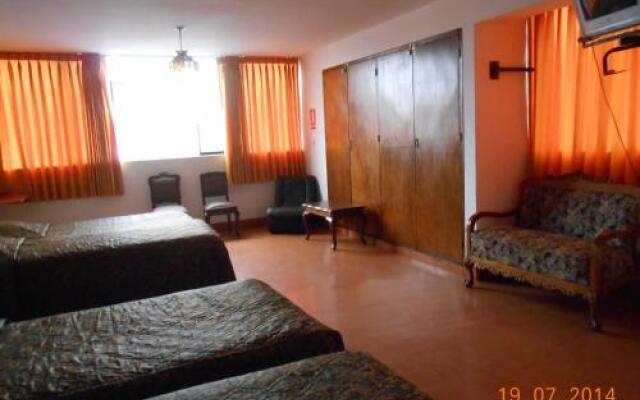 Hostal Residencial Cesar Alberto