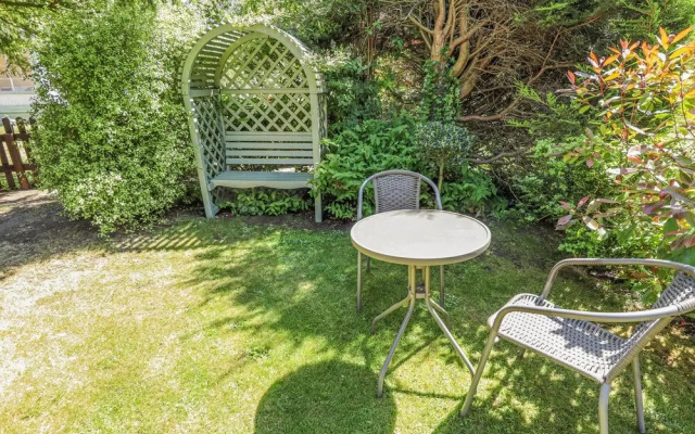 Old Blacksmiths Cottage