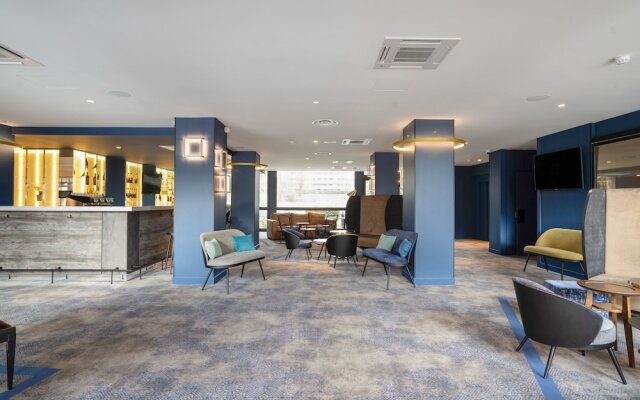 hotelImage