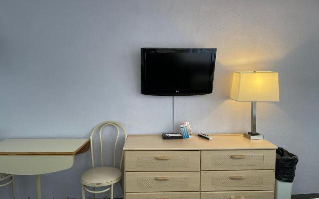 Monaco Motel - Wildwood Beach & Boardwalk