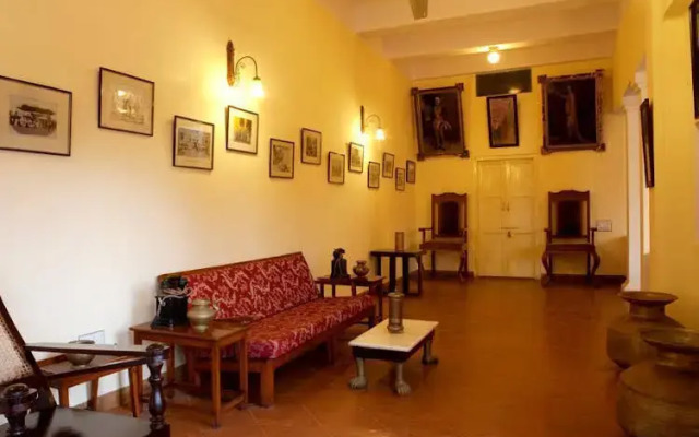 Roop Niwas Kothi, Near Mandawa