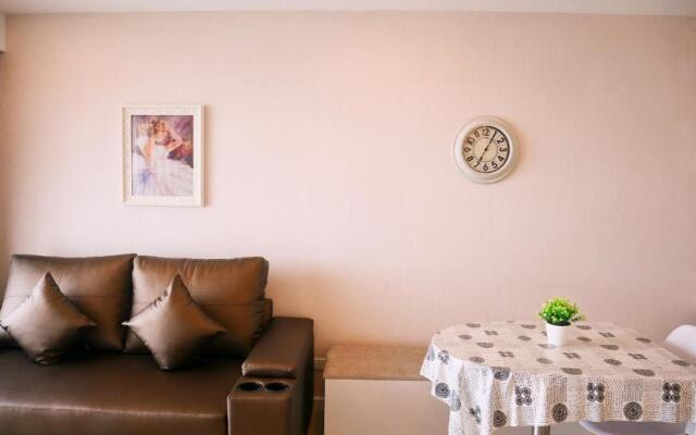 Seven Seas Resort Pattaya & Sofa Bed