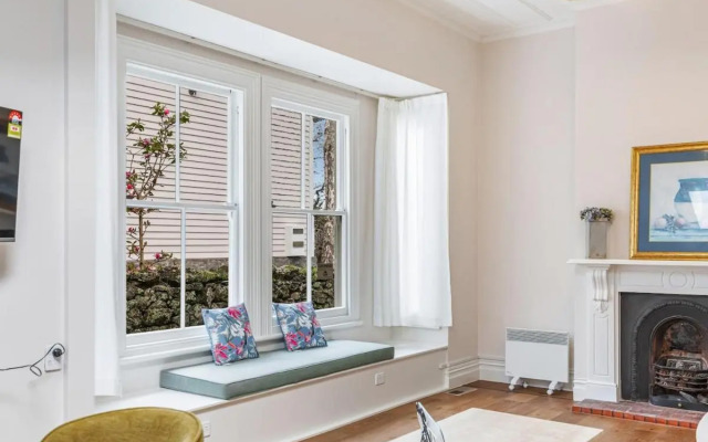 Gorgeous 4Br Mt Eden Retreat Villa