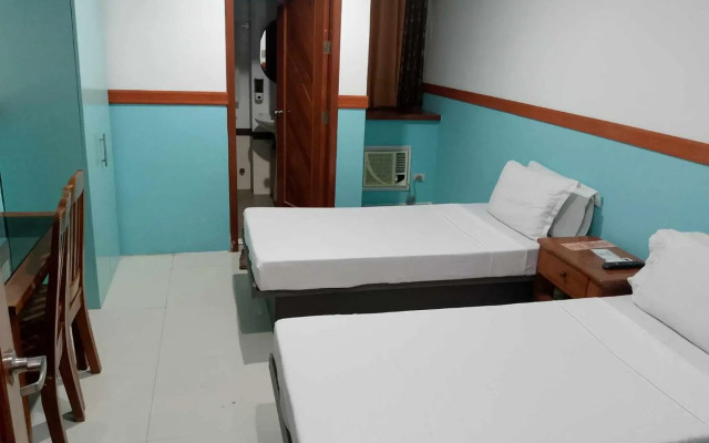 Garnet Hotel