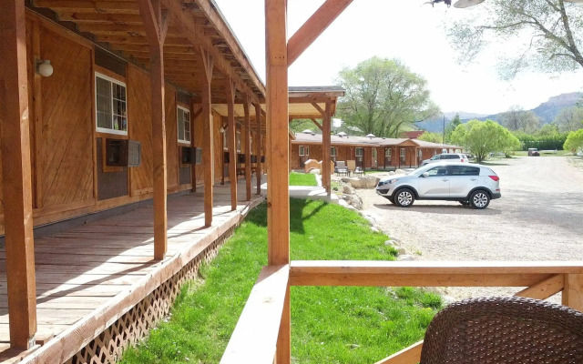 Bryce Pioneer Village