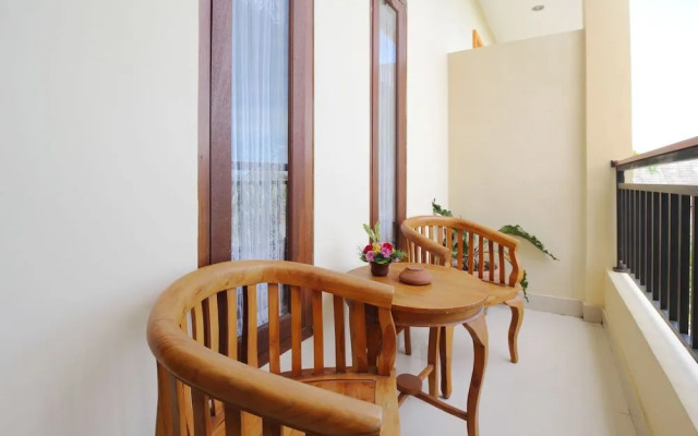 Airy Seminyak Sunset Road Beji Ayu Satu 12 Kuta Bali