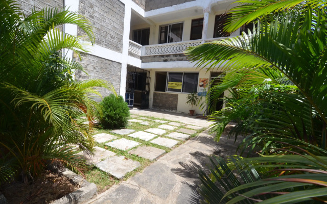 Silent Cruise Resort