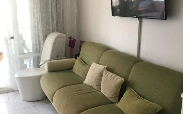 Cosy,nice and Convenient Family sea View Apartment