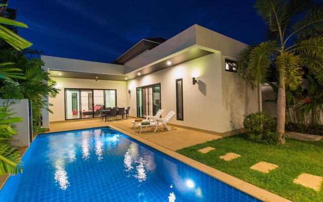 Elegant Villa NC10 at Tropical Residence