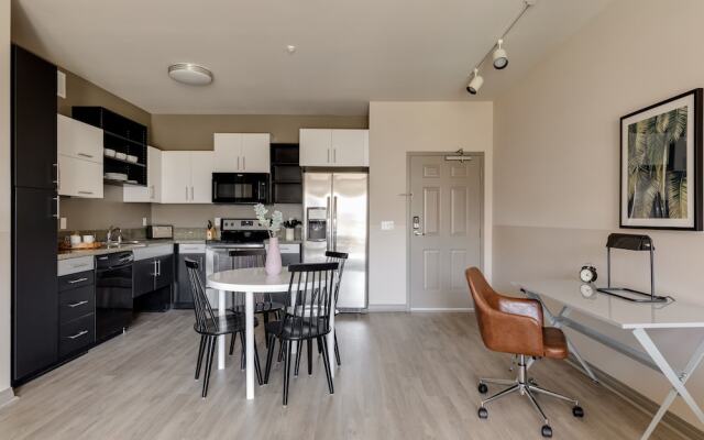 1-Bdrm Getaway in Marina Del Rey (1310)