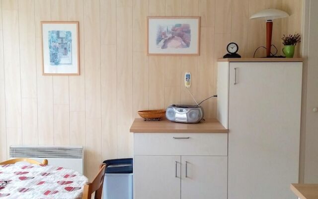 Apartment Rue Du 93E R.A.M