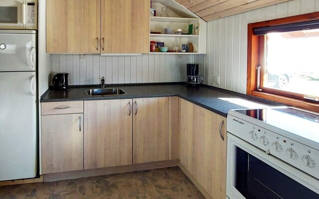 Pleasant Holiday Home in Hemmet near Sea