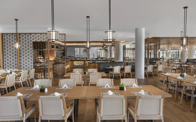 Alma Resort Cam Ranh
