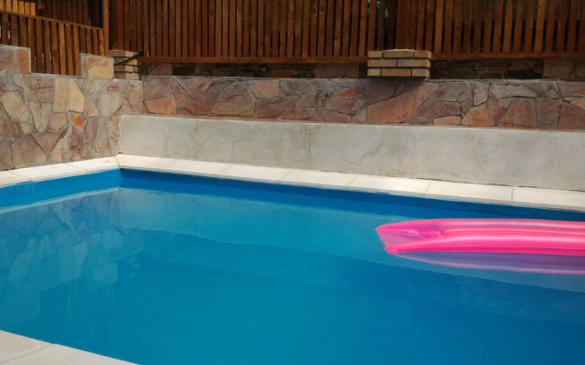 Room-michelangelo House, Bilo