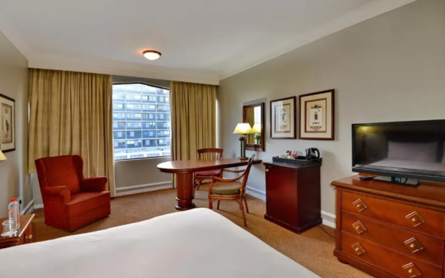 Capetonian Hotel