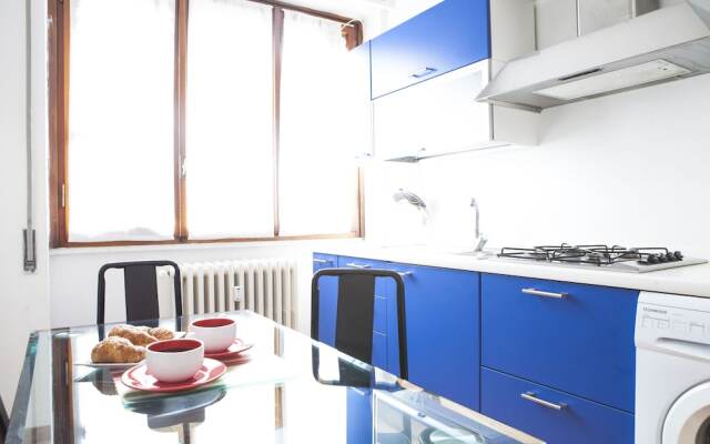 Alessia's Flat Naviglio Grande 3 M2 Famagosta