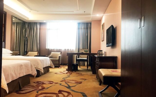 Vienna International Hotel Shenzhen Fucheng Guanyue