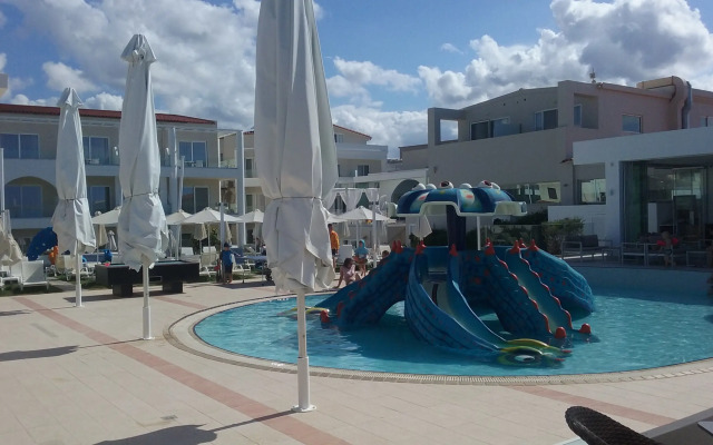 Dimitrios Village Beach Resort