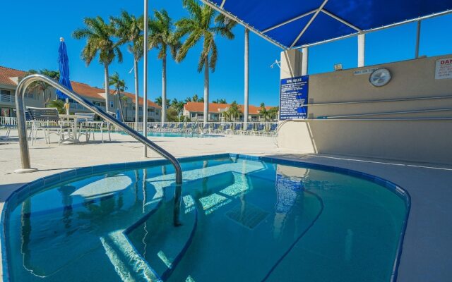 Vista Verde West by Vtrips