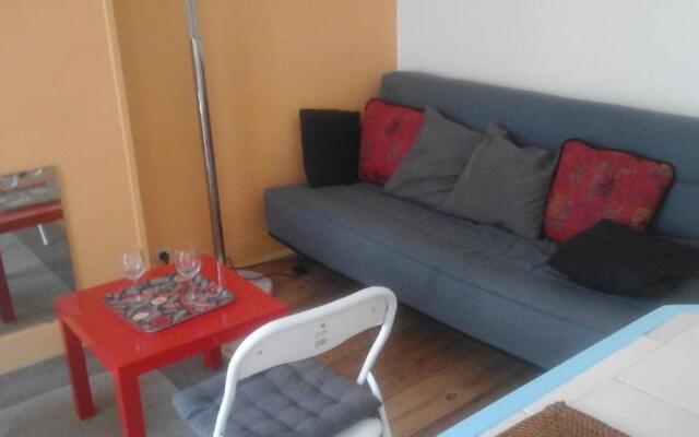 Trouville centre 2 pièces balcon sur plage à 30 mètres