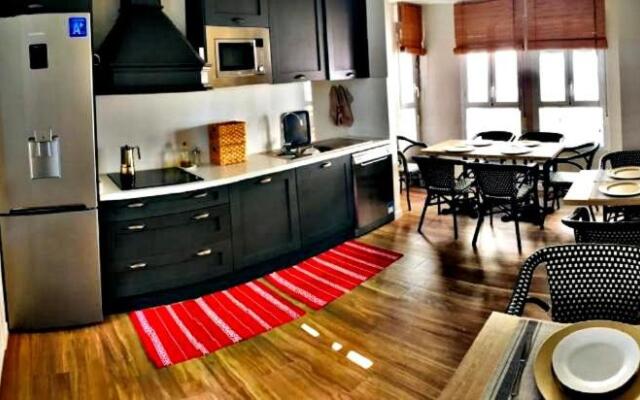 Urban Suites El Postigo