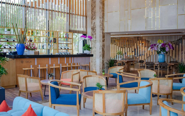 Sala Danang Beach Hotel