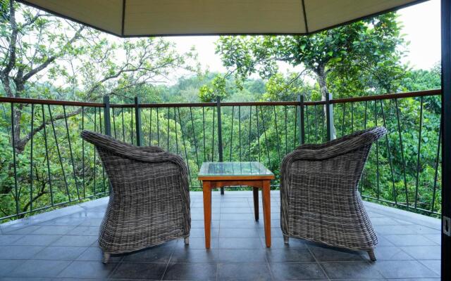 Vyna Hillock Resort
