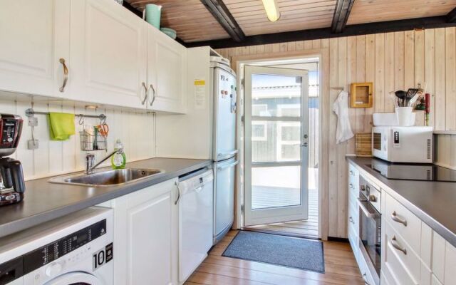 "Ulrike" - 140m from the sea in NW Jutland