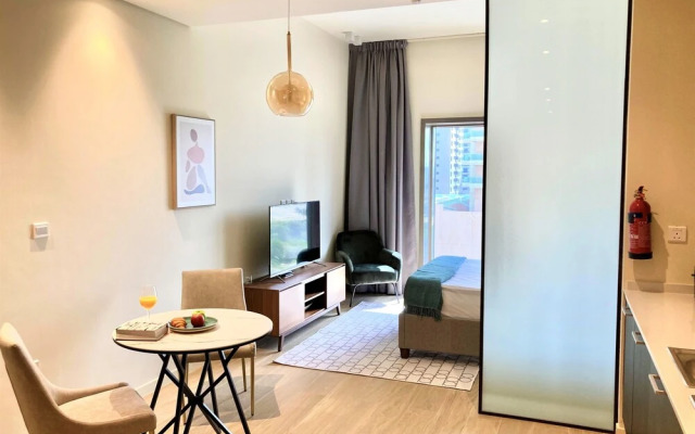 Amazing living in park view studio