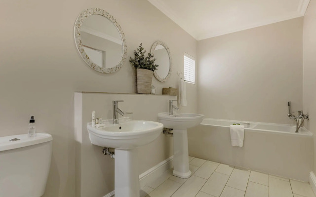 Robberg Beach Lodge - Lion Roars Hotels & Lodges