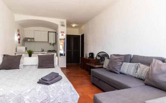 Albufeira Garden Studio