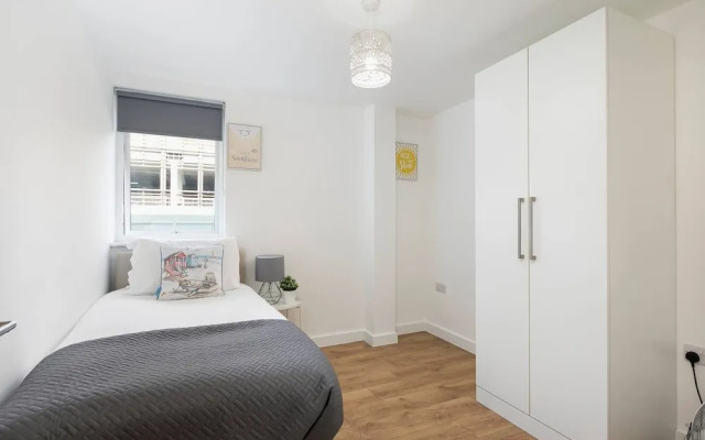 Skyvillion - Huge 4bed Apartment Wbalcony - Parking