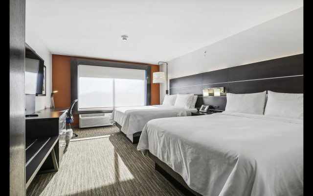 Holiday Inn Express & Suites Bensenville - O'Hare by IHG