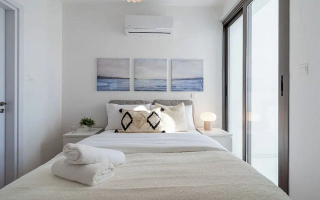 Pauhad 3 - Larnaca Studios & Apts